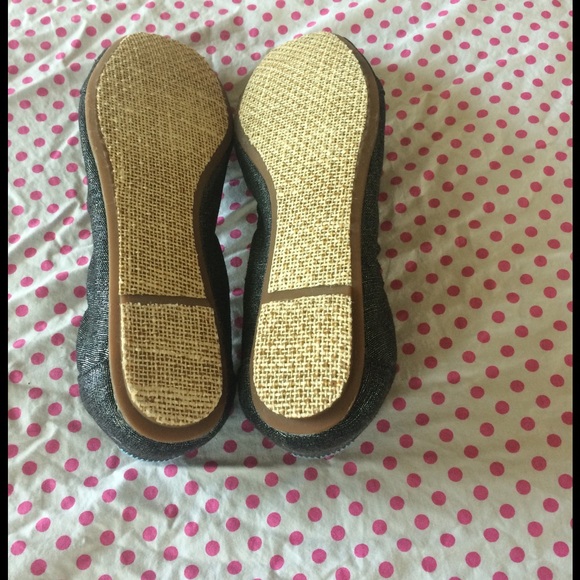 Toms Flats - Picture 3 of 4